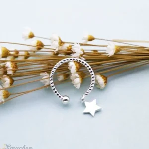 Fin ring i äkta 925 silver med stjärna<VSmycken Online