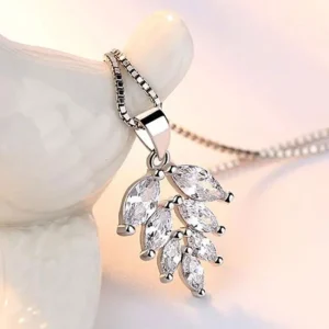 Äkta 925 Silver Cubic Zirkon Ice Leaves Halsband<VSmycken Clearance