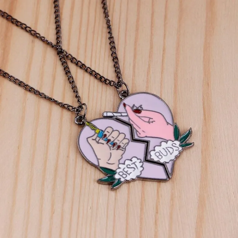 pcs_splice_best_friends___2.webp 2pcs Splice Best Friends - Best Buds Lighter and Cigarettes halsband 2st<VSmycken Outlet