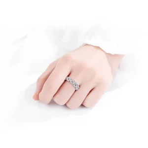 Snygg ring i äkta 925 silver med Cubic Zircon<VSmycken Sale