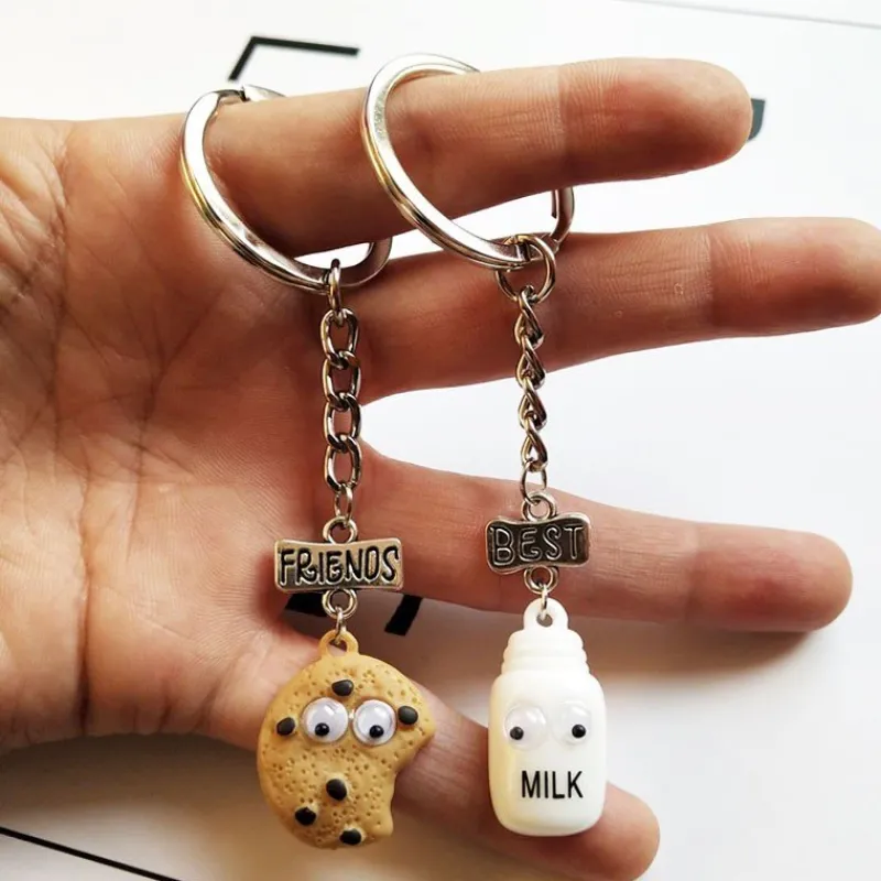 st_cookies_biscuits_and__1.webp 2 st Cookies biscuits and Milk nyckelringar Best friends<VSmycken Outlet